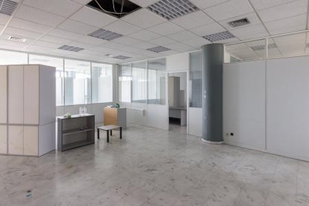 South Athens commercial space 750 sq.m for rent