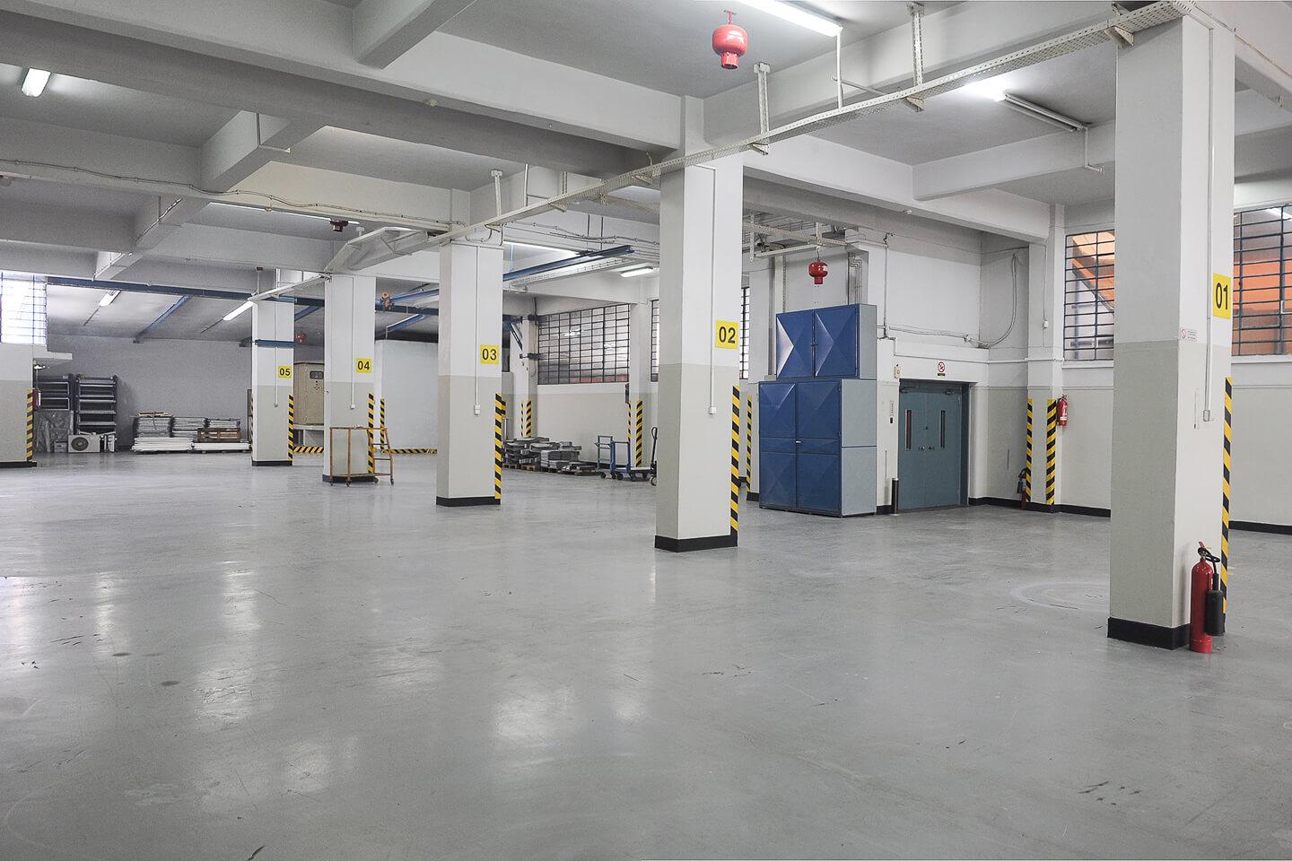 South Athens commercial property 2.535 sq.m for sale