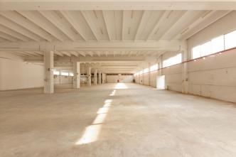 East Attica industrial space 2.800 sqm for rent