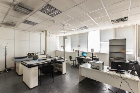 West Athens commercial space 700 sq.m for rent