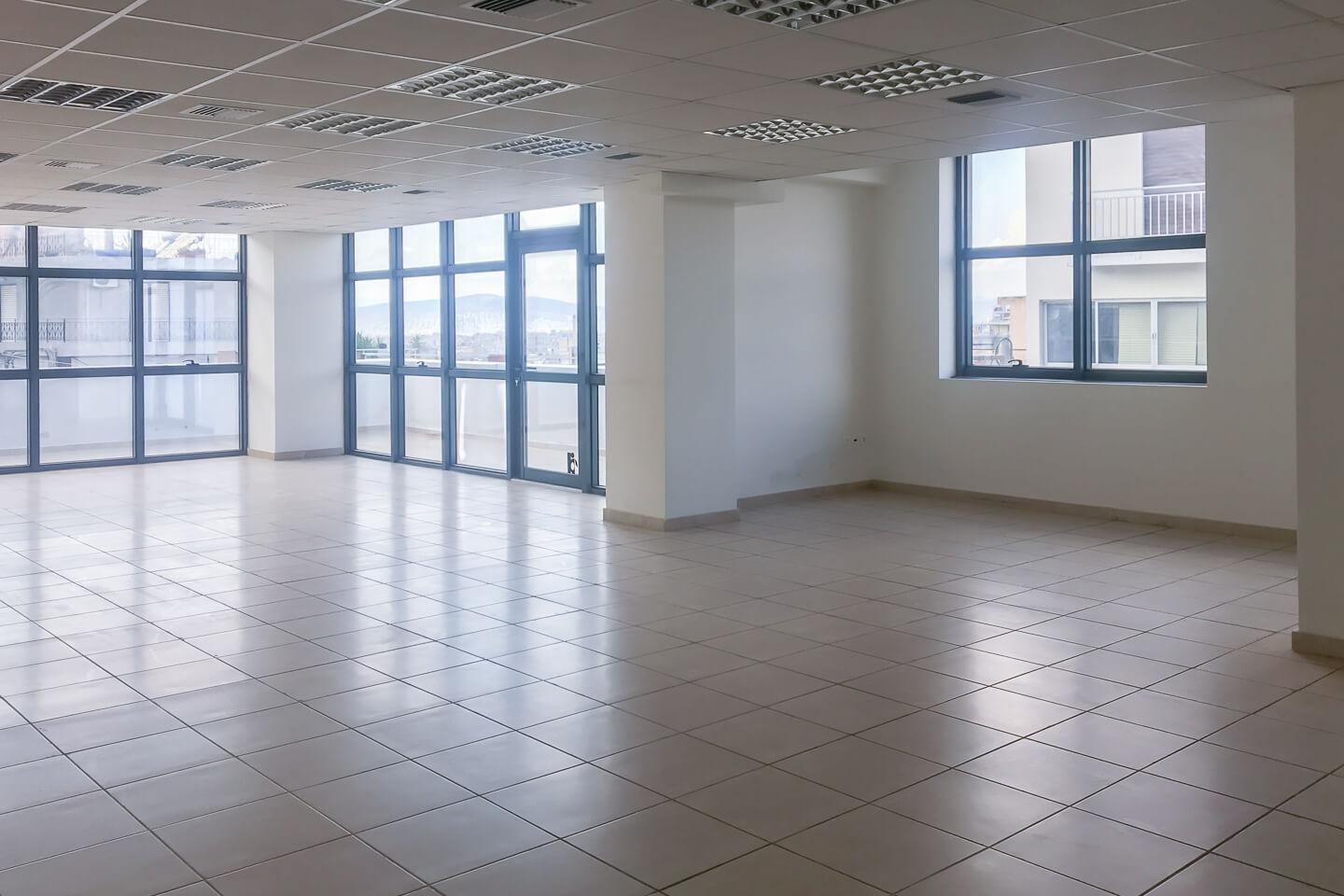 South Athens office 573 sq.m for rent