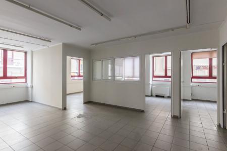 Athens office building 1.500 sq.m for sale
