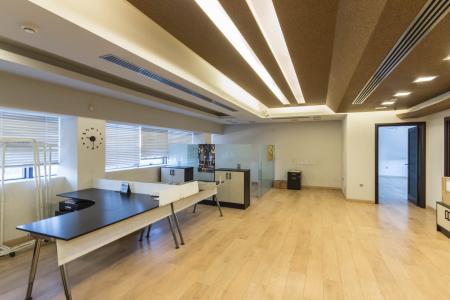 West Athens office building 1.850 sq.m for rent