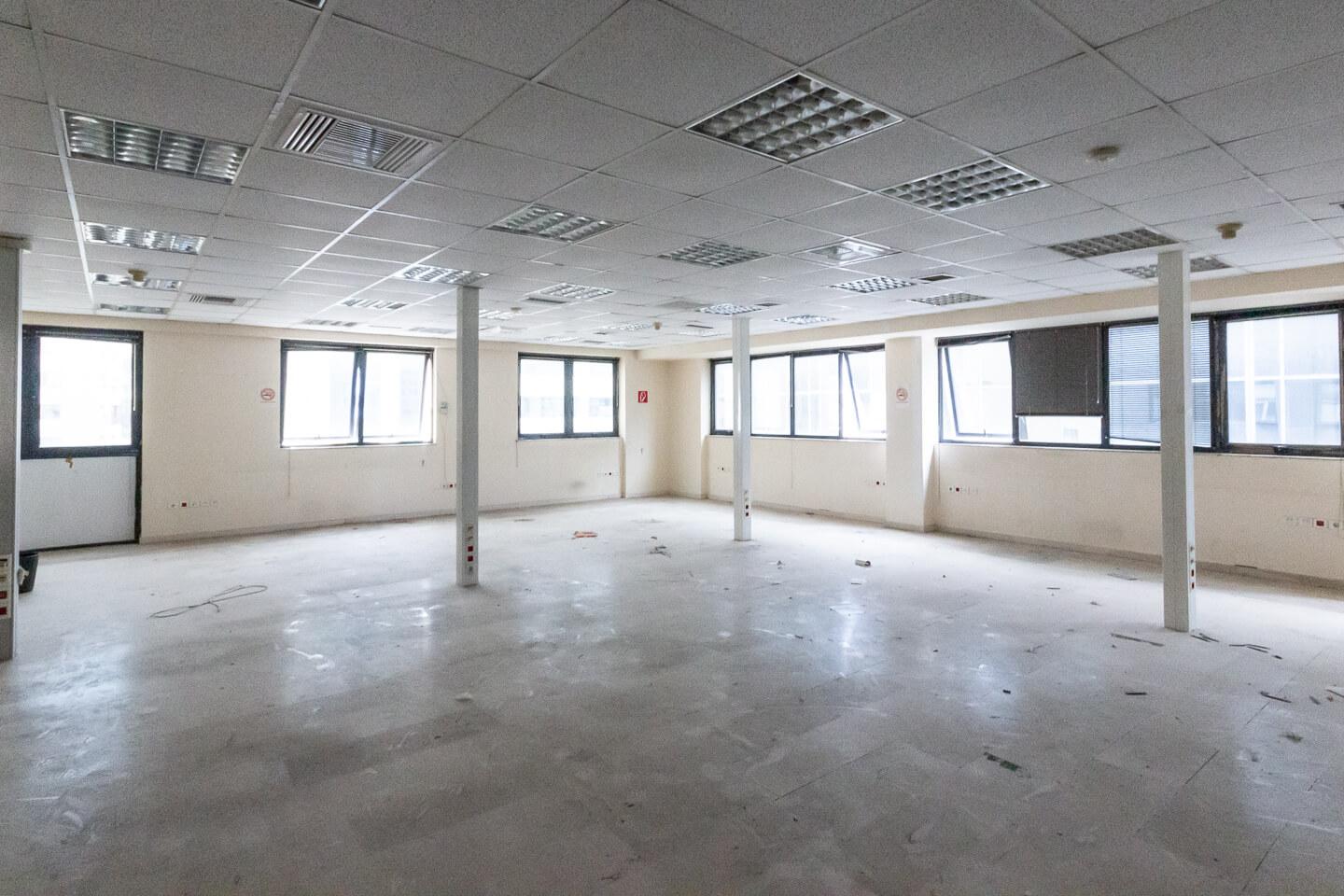 North Athens office building 2.038 sq.m for rent