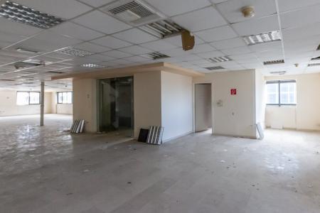 North Athens office building 2.038 sq.m for rent