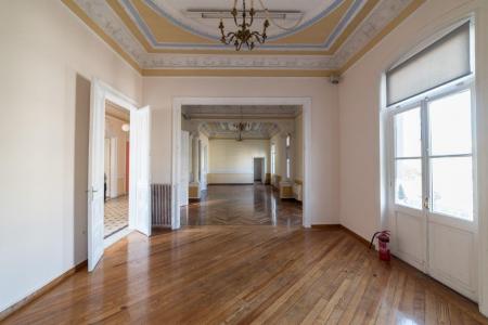 Office of 650 sq.m for rent, Athens center