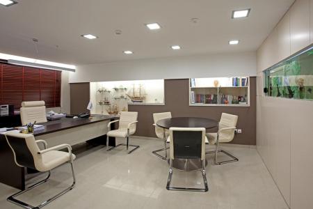 North Athens independent building 1.030 sq.m for rent