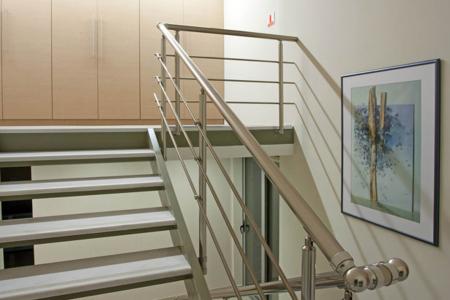 North Athens independent building 1.030 sq.m for rent