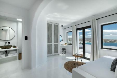 Greek villa of 5 bedrooms and private pool, Mykonos