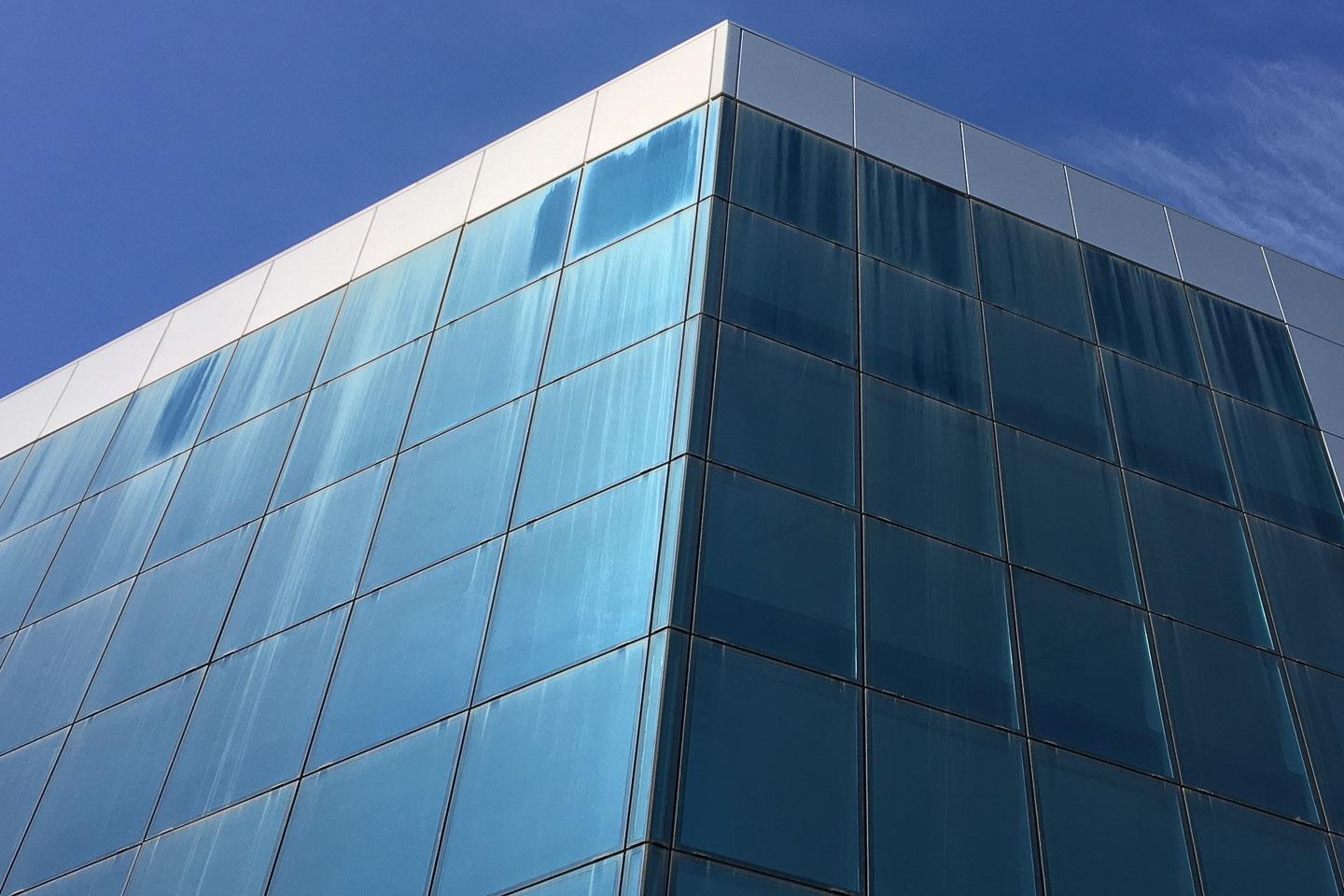 North Athens commercial building 1.500 sq.m for sale