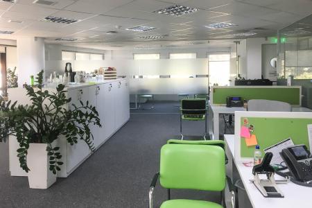 Office floor 280 sqm for rent, north Athens