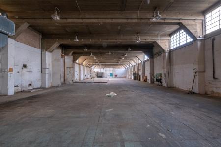 Industrial building of 1.680 sq.m for sale, Athens