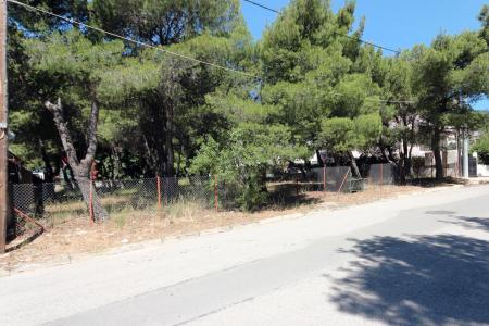 North Athens facade plot 1.000 sqm for sale