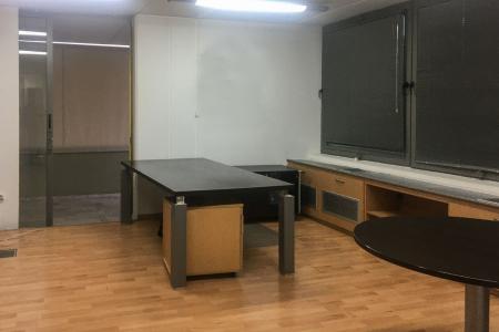 Commercial building 665 sq.m for rent, north Athens