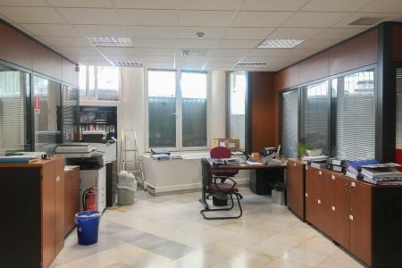 Independent building 1.600 sq.m for rent, North Athens