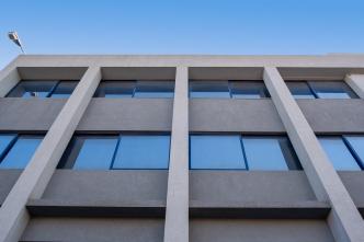 Commercial building 9.000 sq.m for sale