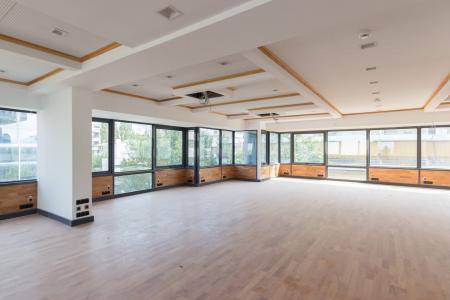 North Athens commercial property 1.040 sq.m for sale