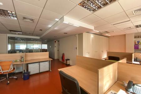 Independent building 1.704 sq.m for sale, South Athens