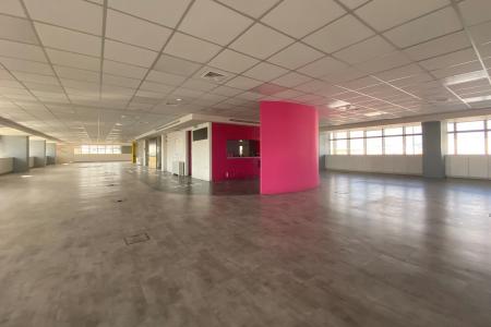 Office spaces of 757 sq.m for rent, North Athens