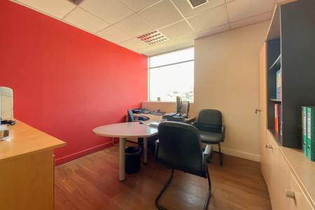 Offices 300 sq.m for rent, north Athens