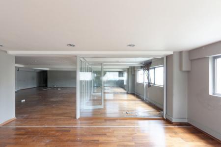 West athens office space 460 sq.m for rent