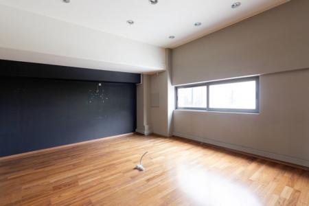 West athens office space 460 sq.m for rent