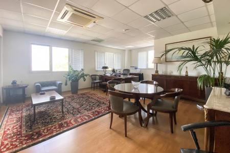 Athens independent building 2.400 sq.m for rent