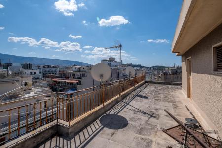 Athens, building of 1.630 sq.m is available for sale