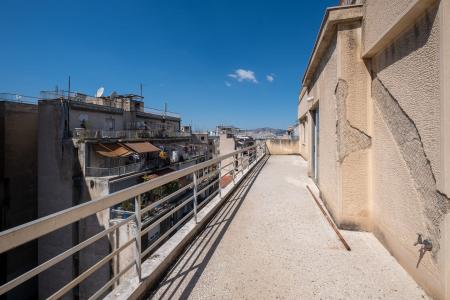 Athens, building of 1.630 sq.m is available for sale