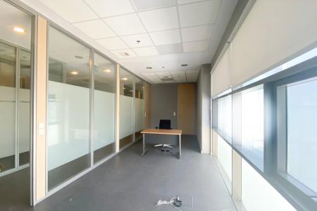 Luxurious offices of 1.578 sq.m north of Athens