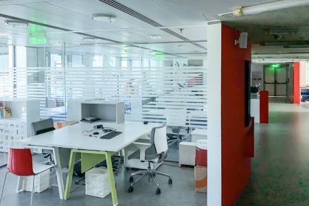 Offices of 817 sq.m north of Athens