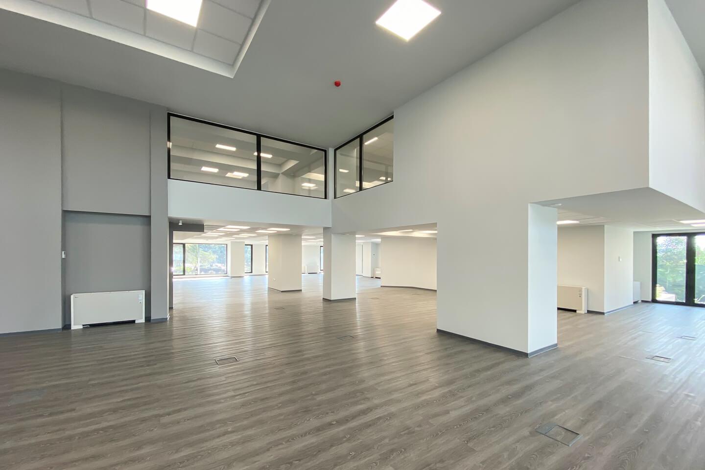 Bioclimatic building 3.800 sq.m for rent, East Attica