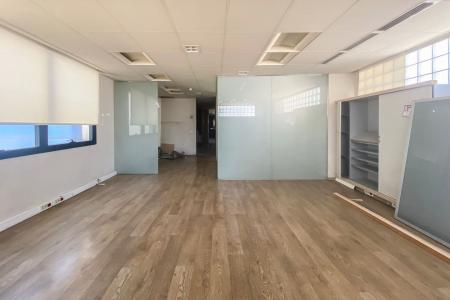 Chalandri building 5,925 sq.m is available for sale