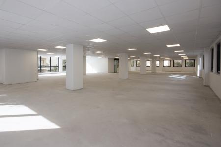 Independent building 1.422 sq.m for rent, North Athens