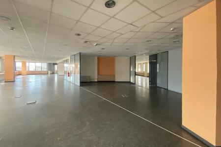 South Athens office 1,160 sq.m for rent